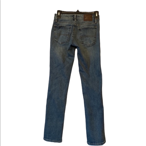 Lucky Brand Straight Leg Jeans - Picture 5 of 11
